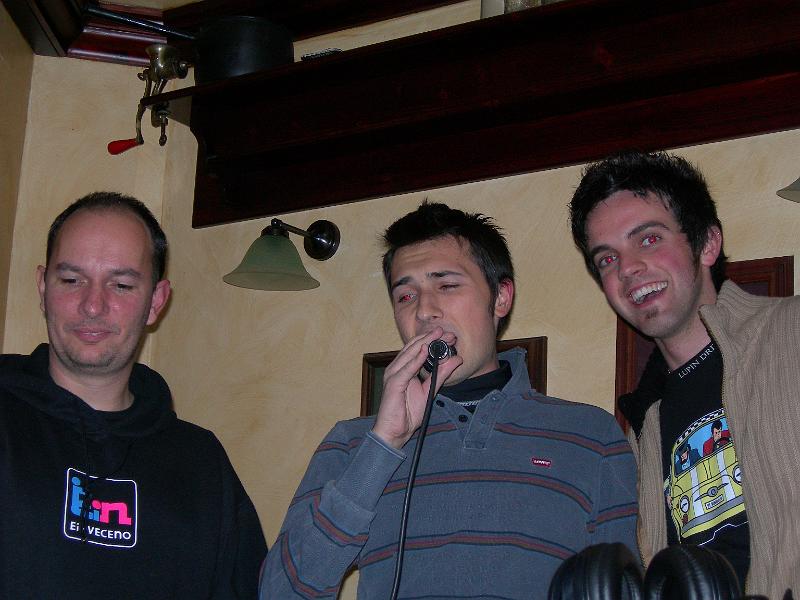 14 - 11 - 2008 KaraAngel Shannon Pub 018.jpg